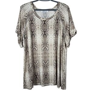 Rose + Olive Womens Snake Print Stretchy Top Sz 1X Slinky Short Sleeve